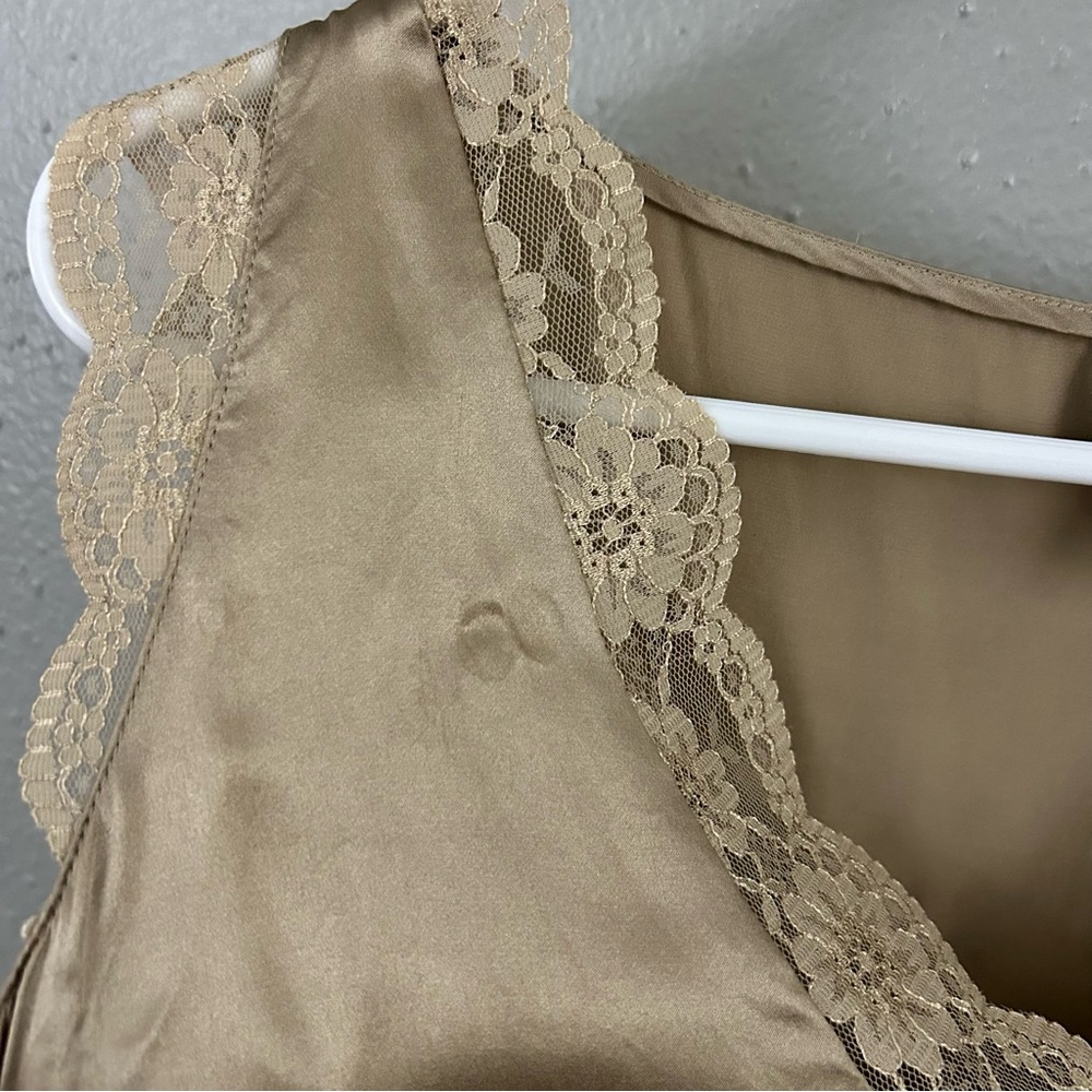 Ann Taylor LOFT Tan 100% Silk Shiny Satin Lace Trim Babydoll Tank Top Size 6 Y2K - Picture 3 of 9